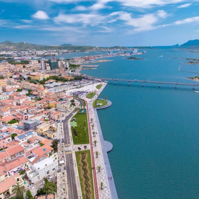 Mv Home Olbia Exteriör bild